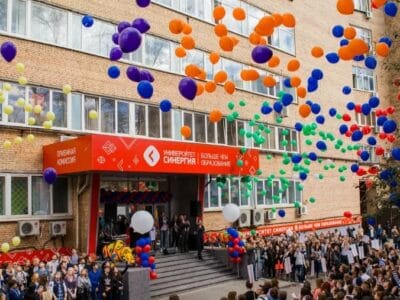 kolledzh-moskovskogo-finansovo-promyshlennogo-universiteta-sinergiya-3